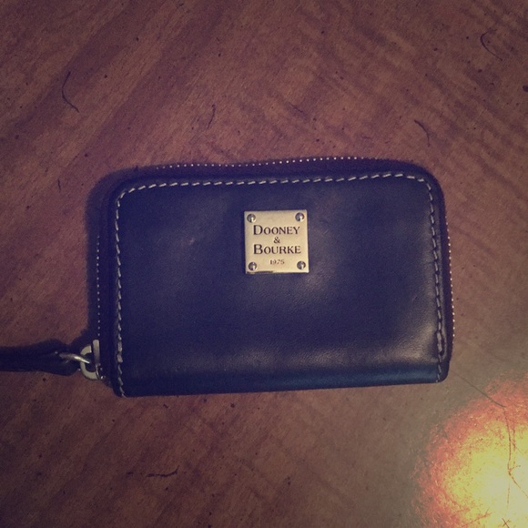 Dooney & Bourke Wallet - Picture 1 of 2